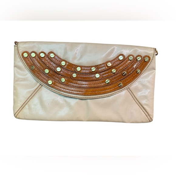 Rare Tory Burch cream studded gold detail Clutch Envelope Style vintage bag - Picture 4 of 10